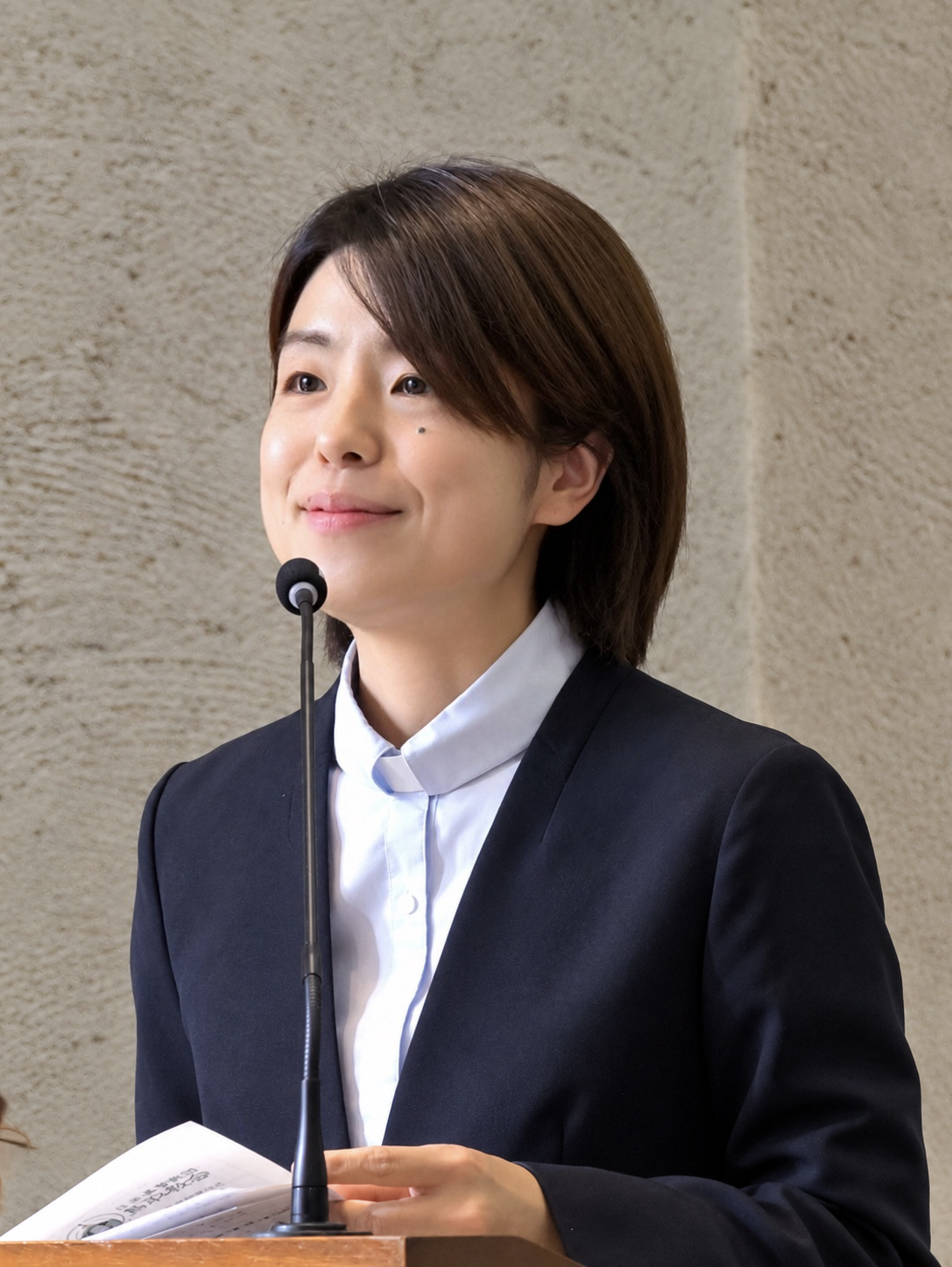 仲程愛美牧師